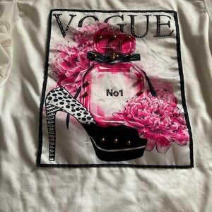 Dreamgirl Vogue White Tee Adorned w/ rhinestones and gold balls. Size 14/16 Girl